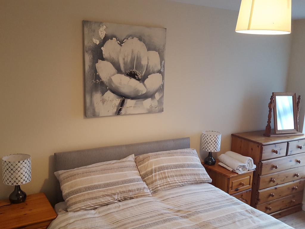 Castleton Gardens Apartments ベルファスト エクステリア 写真